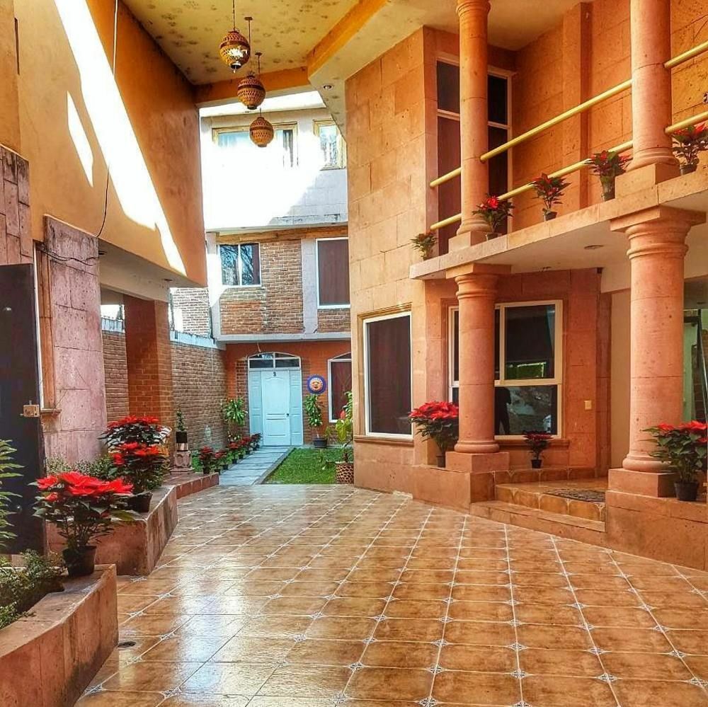 Hotel Alameda Maravatío Exterior foto