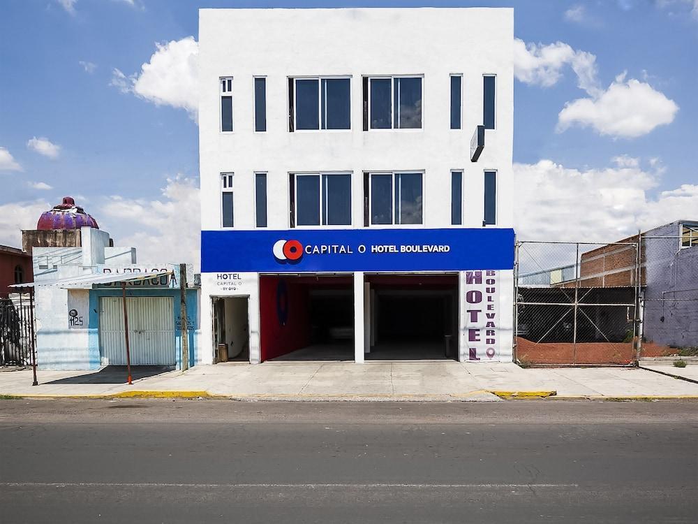 Hotel Alameda Maravatío Exterior foto